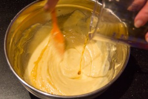 Ajoutez les 100 g de crème pâtissière