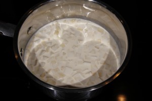 Cuire le céleri dans le mélange crème lait.