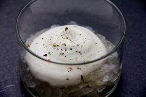 Crème de gorgonzola, granité au champagne