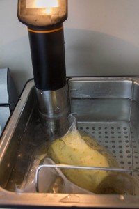 Cuire l'ananas sous vide basse température