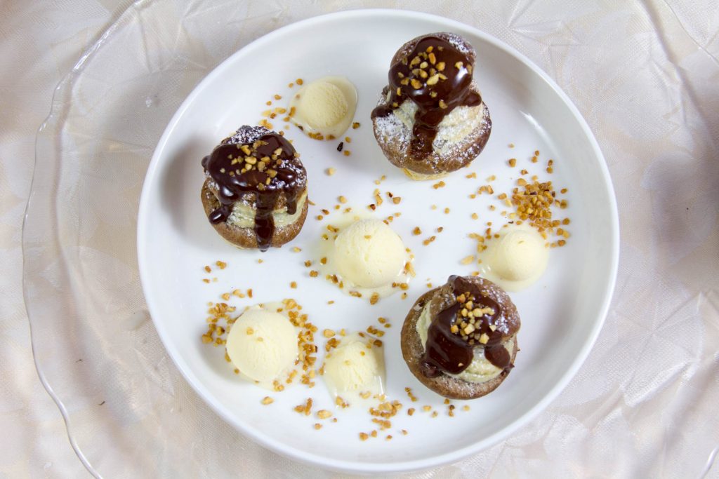 Petits choux chocolat "Cincent feuilles" d’après une recette de Philippe Conticini