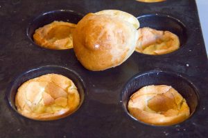 Enfoncez le dessus des choux