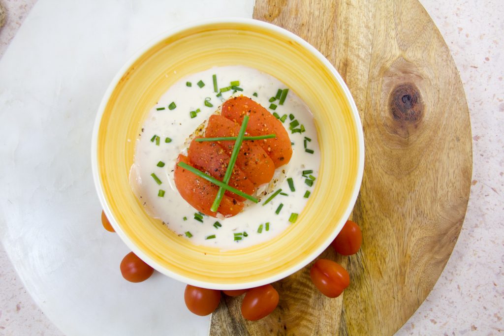 Dos de Skrei aux tomates, sauce crémeuse à l'échalote