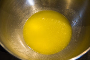 Faites fondre le beurre