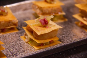 Mille feuille Foie gras, magret fumé et pomme